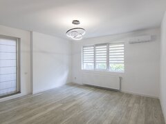 Drumul Taberei, 3 camere, parter, curte proprie 57 mp, 2 bai, comision 0%